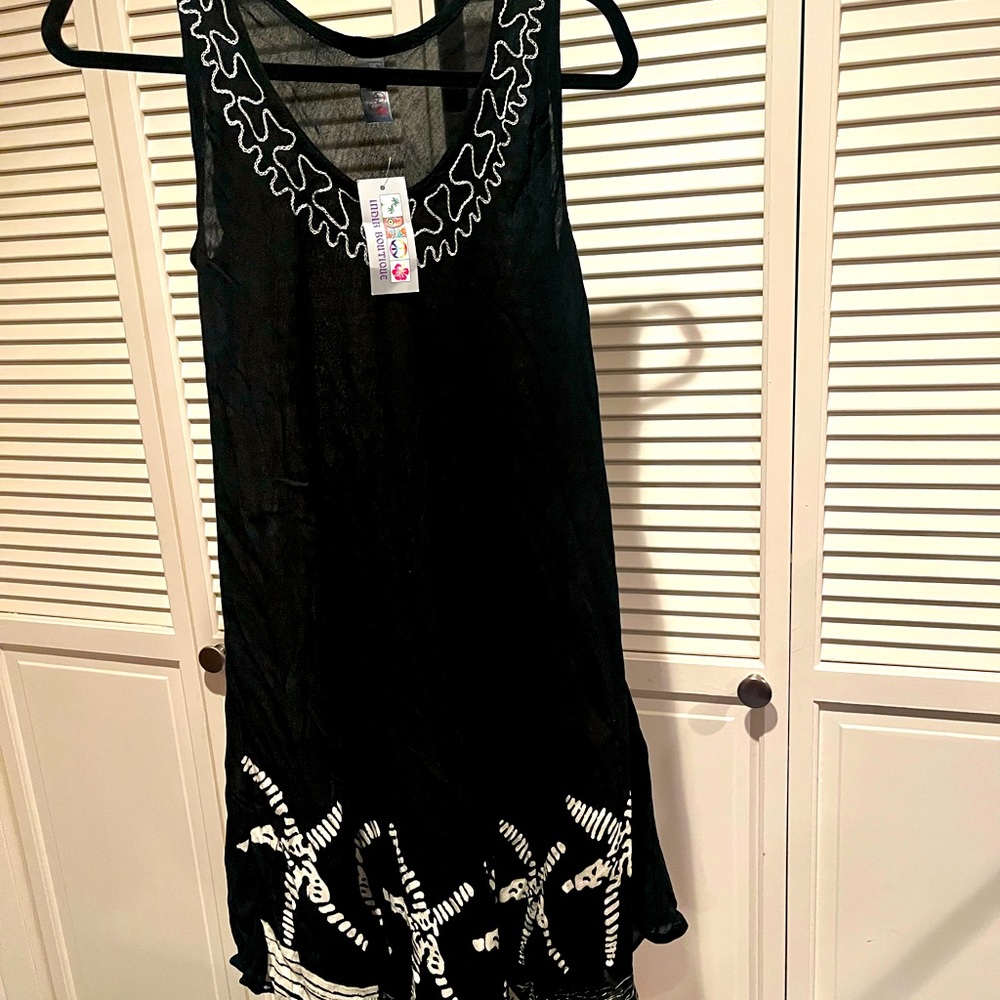 Chic Black Sleeveless Swim Coverup with White Embroidery